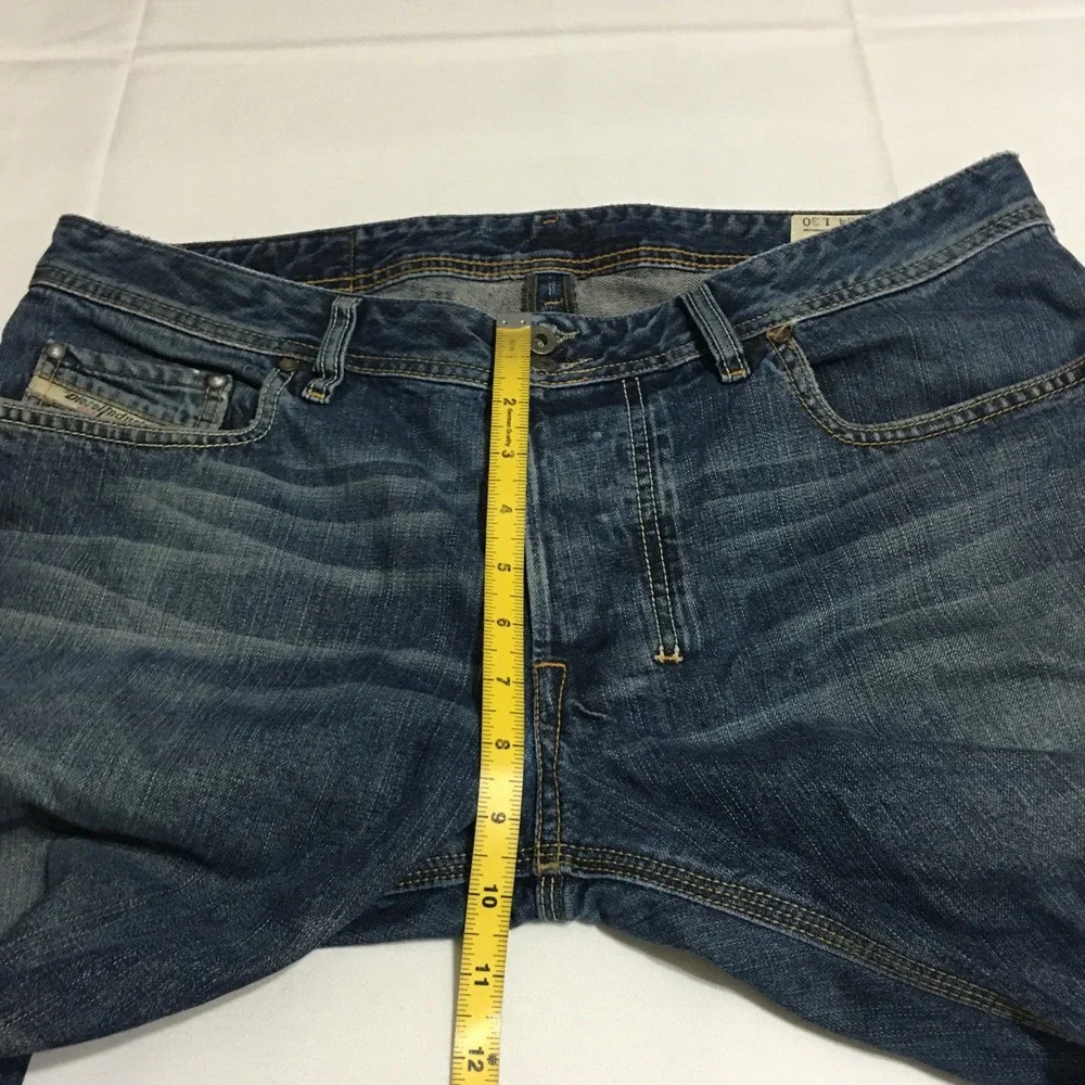 Diesel Farco Jeans Mens 34 Blue Straight Leg Zipper Pockets Distressed
